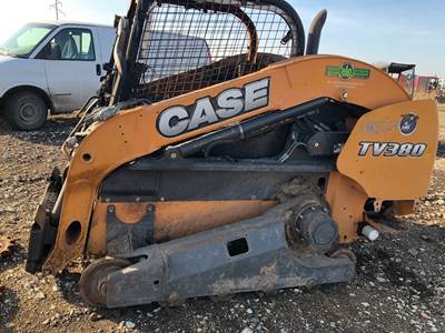 Case TV380 Loader Lift Arm