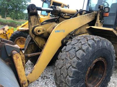 Caterpillar 938G Loader Lift Arm