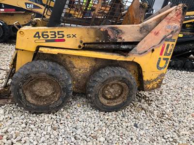 Gehl 4635SX Loader Lift Arm