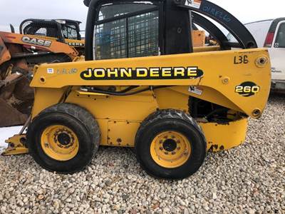 John Deere 260 Loader Lift Arm
