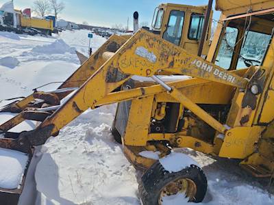 John Deere 310 Loader Lift Arm