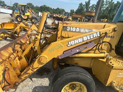 John Deere 310D Loader Lift Arm