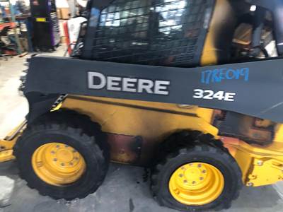 John Deere 324E Loader Lift Arm