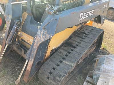 John Deere 333D Loader Lift Arm