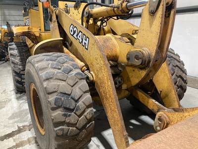 John Deere 624H Loader Lift Arm