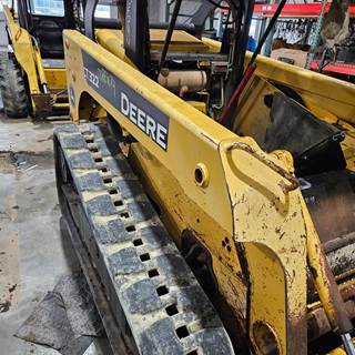 John Deere CT322 Loader Lift Arm