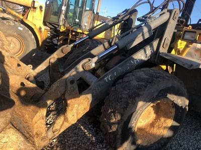 Komatsu WA180-3PT Loader Lift Arm