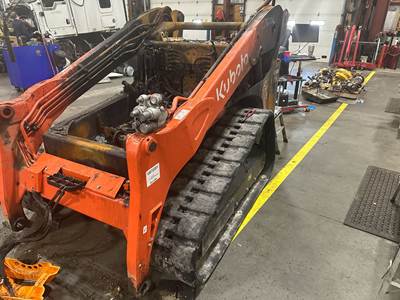 Kubota SVL75-2 Loader Lift Arm