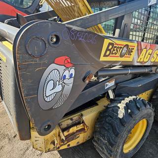 New Holland L185 Loader Lift Arm