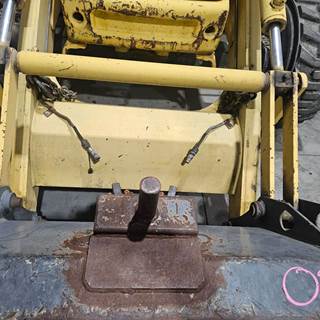 New Holland LB75B Loader Lift Arm