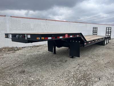 Neville LB43-2A09032704BTX2 Lowboy Trailer