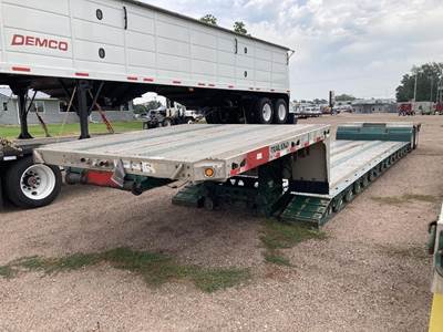 Trail King 48x102 Tandem Axle Lowboy Trailer - Air Ride, Fixed Axle