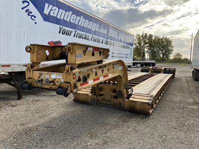 Trail King 53x102 Tri Axle Steel Lowboy Trailer - Air Ride, Fixed Axle