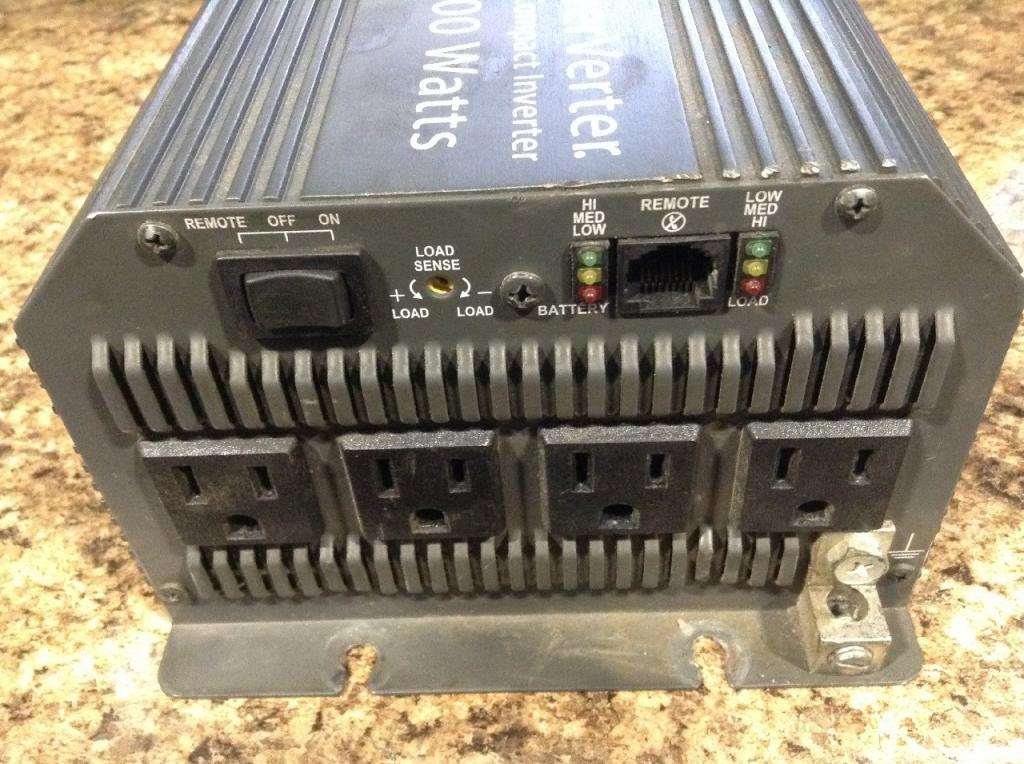 2013 ALL Inverter for a FREIGHTLINER CASCADIA For Sale, 677,494 Miles