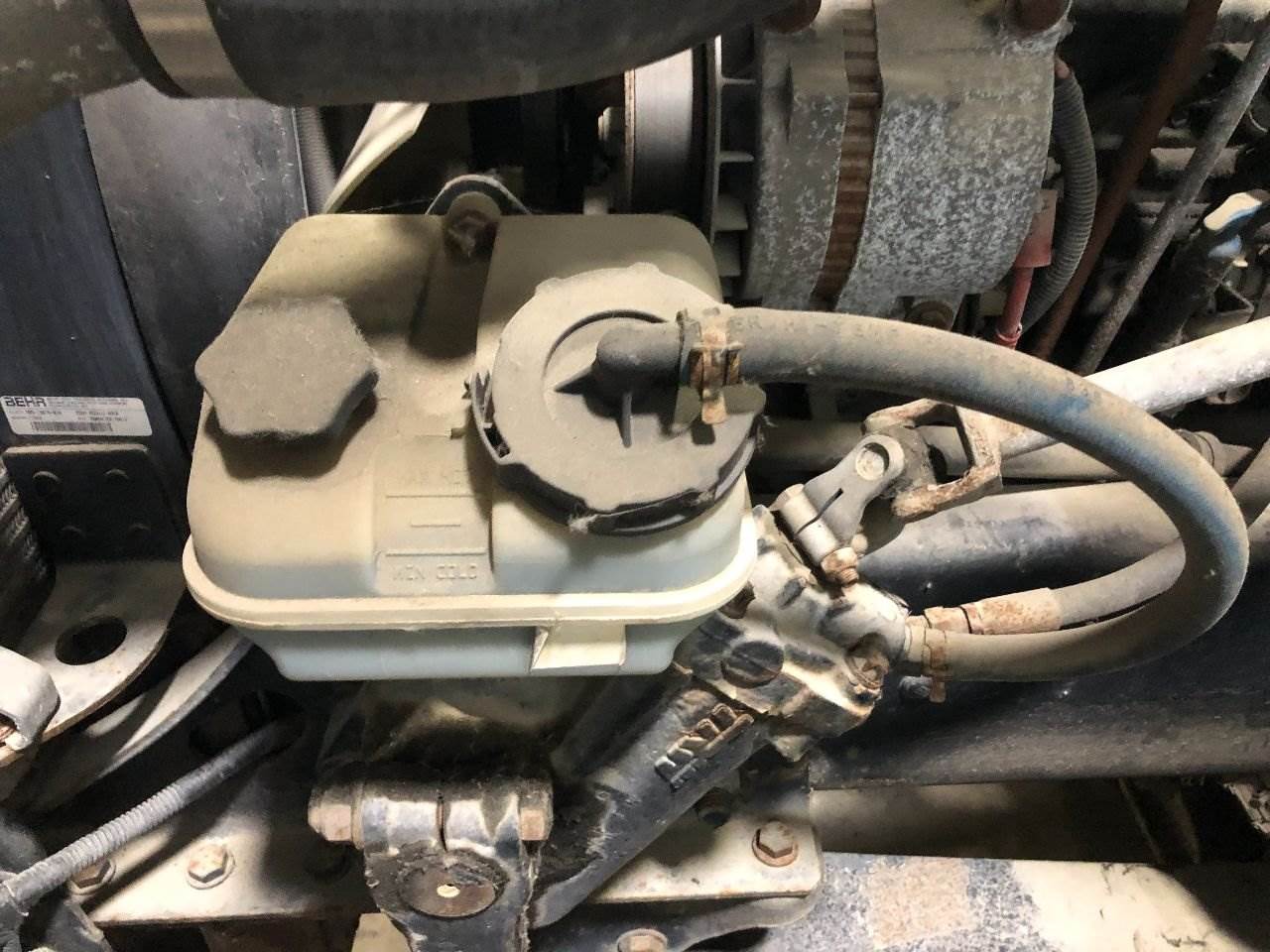 2007 Freightliner Columbia 120 Power Steering Reservoir For Sale