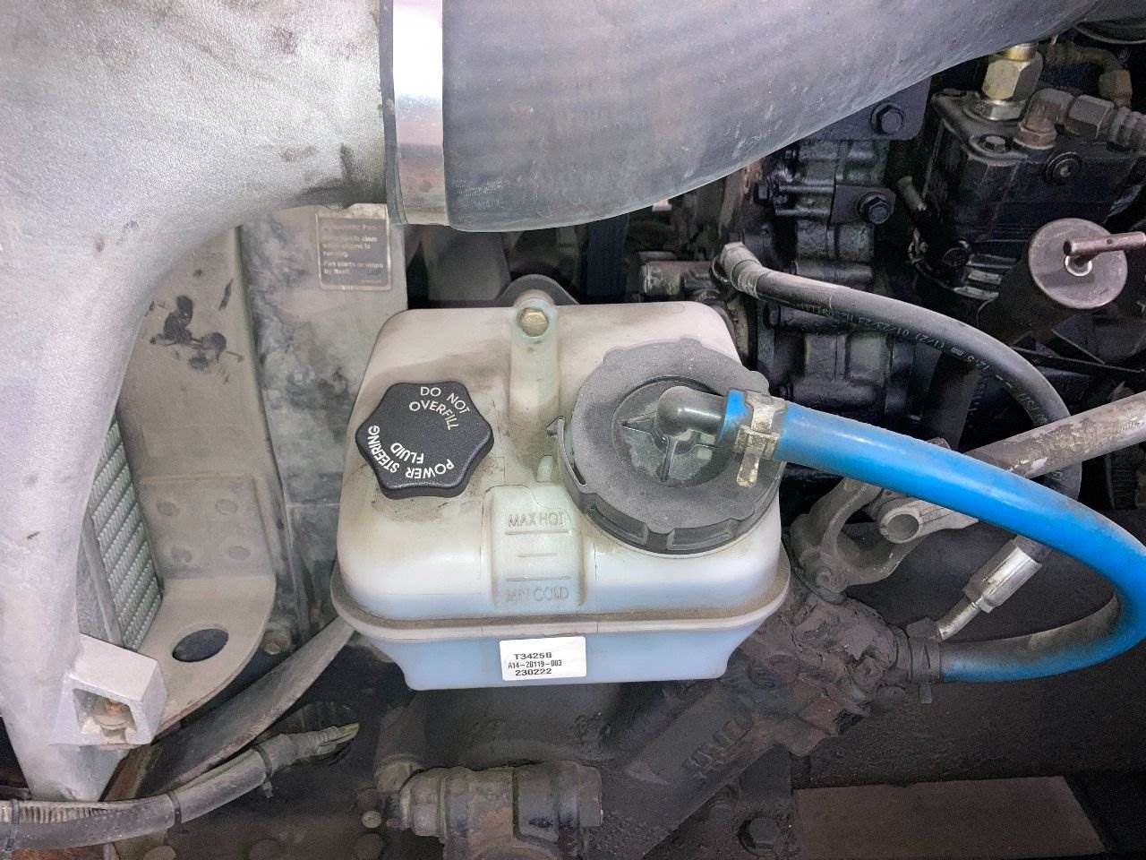 2007 Freightliner Columbia 120 Power Steering Reservoir For Sale