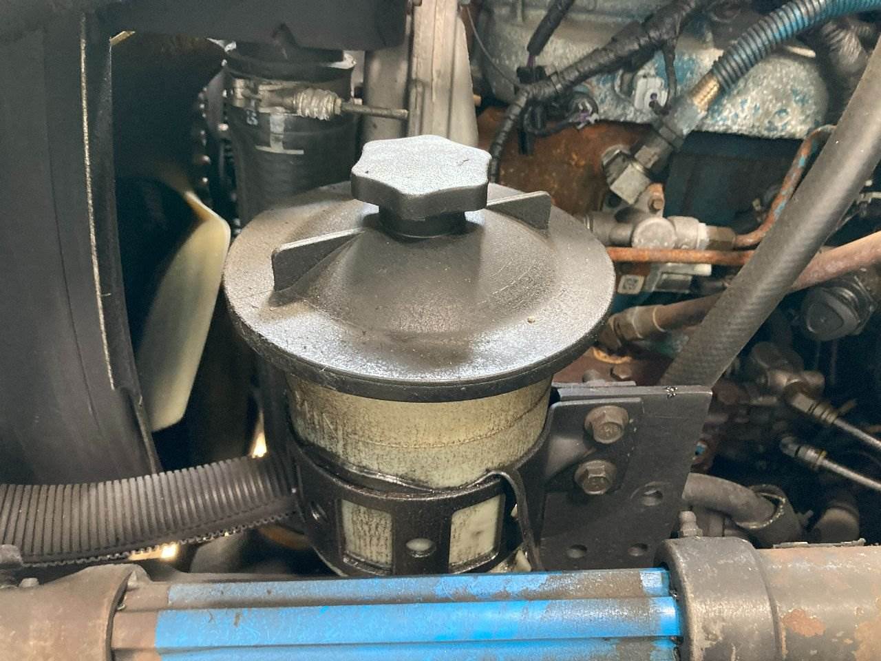 2005 International 4300 Power Steering Reservoir For Sale Winimac, IN