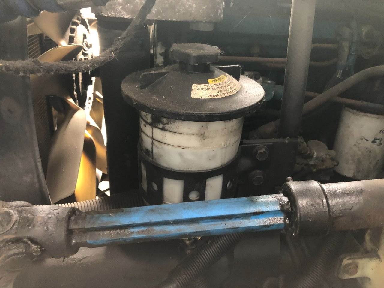 2004 International 4300 Power Steering Reservoir For Sale Winimac, IN