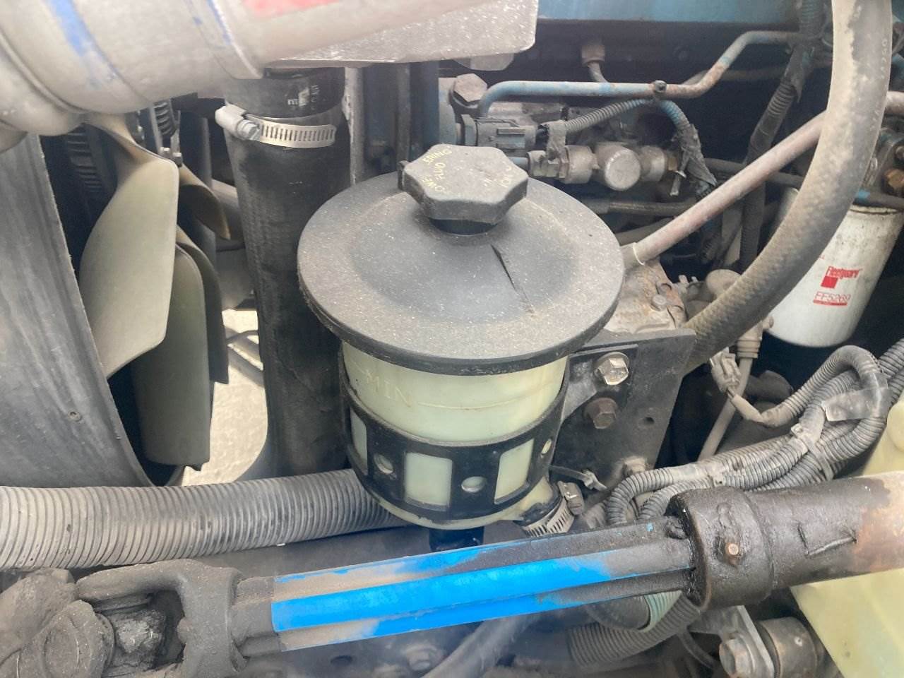 2005 International 4300 Power Steering Reservoir For Sale Kansas City