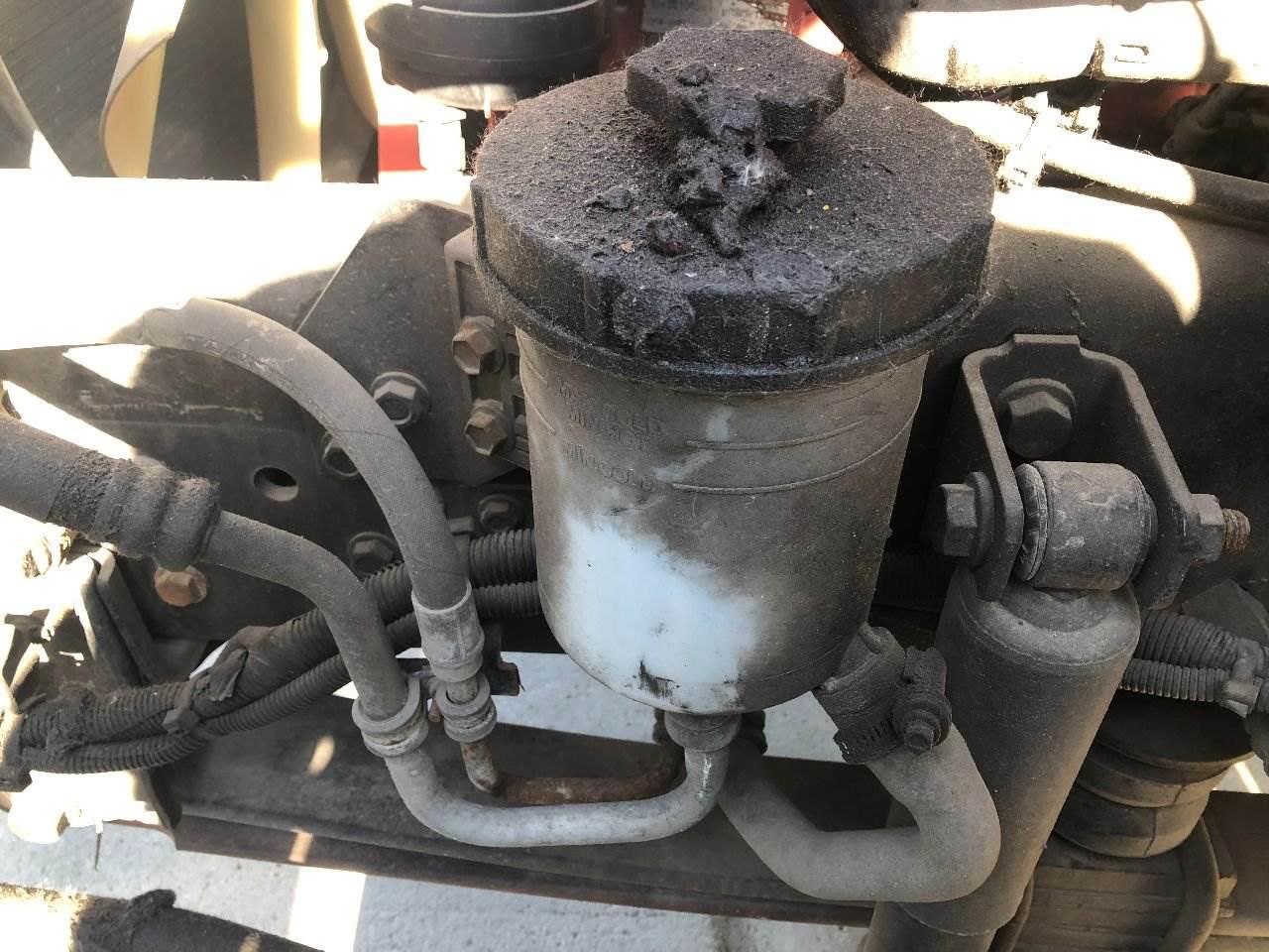 2019 International DuraStar 4300 Power Steering Reservoir for a