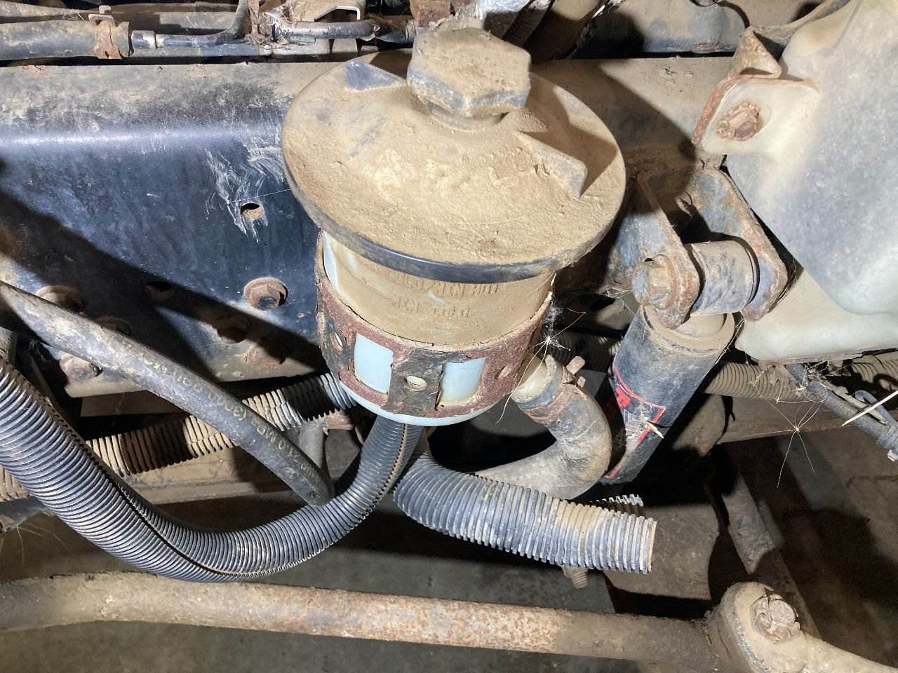 2009 International DuraStar 4300 Power Steering Reservoir for a