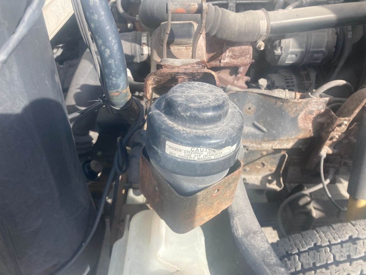 2004 Isuzu NPR Power Steering Reservoir For Sale Kansas City, MO 25369943