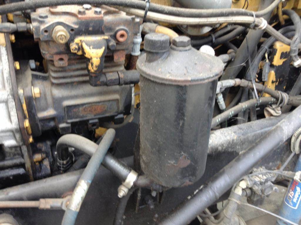 2003 Kenworth T600 Power Steering Reservoir For Sale Kansas City, MO