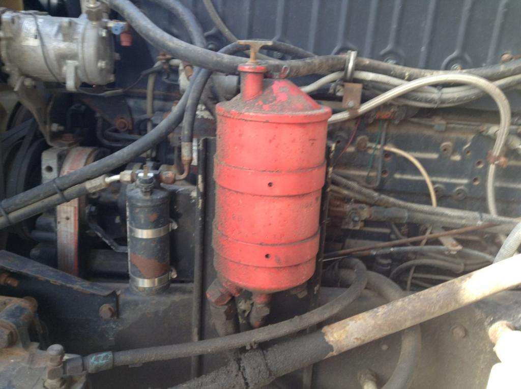 1986 Kenworth T600 Power Steering Reservoir For Sale Spencer, IA
