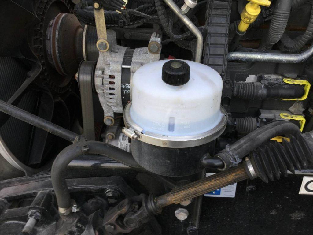 2015 Kenworth T680 Power Steering Reservoir For Sale Kansas City, MO