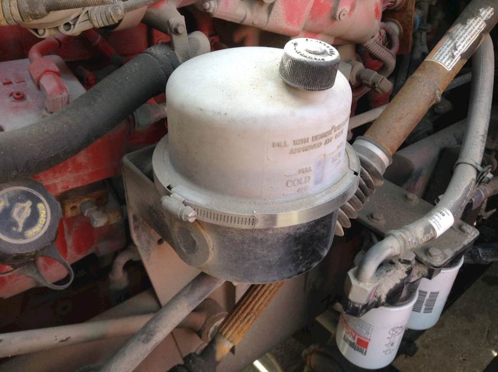 2017 Kenworth T680 Power Steering Reservoir For Sale Spencer, IA