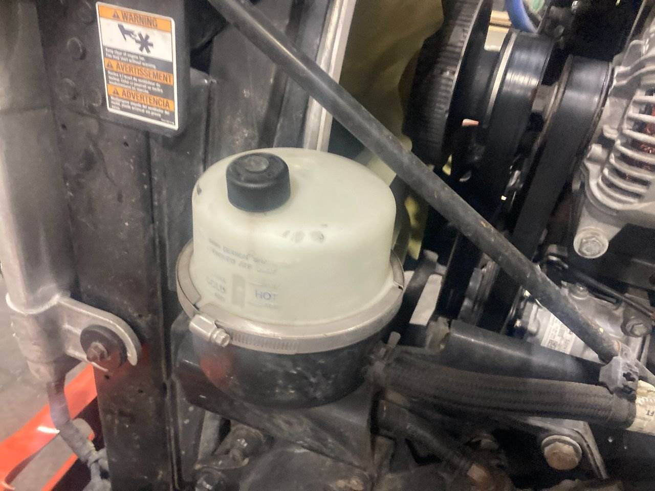 2014 Kenworth T680 Power Steering Reservoir For Sale Kansas City, MO