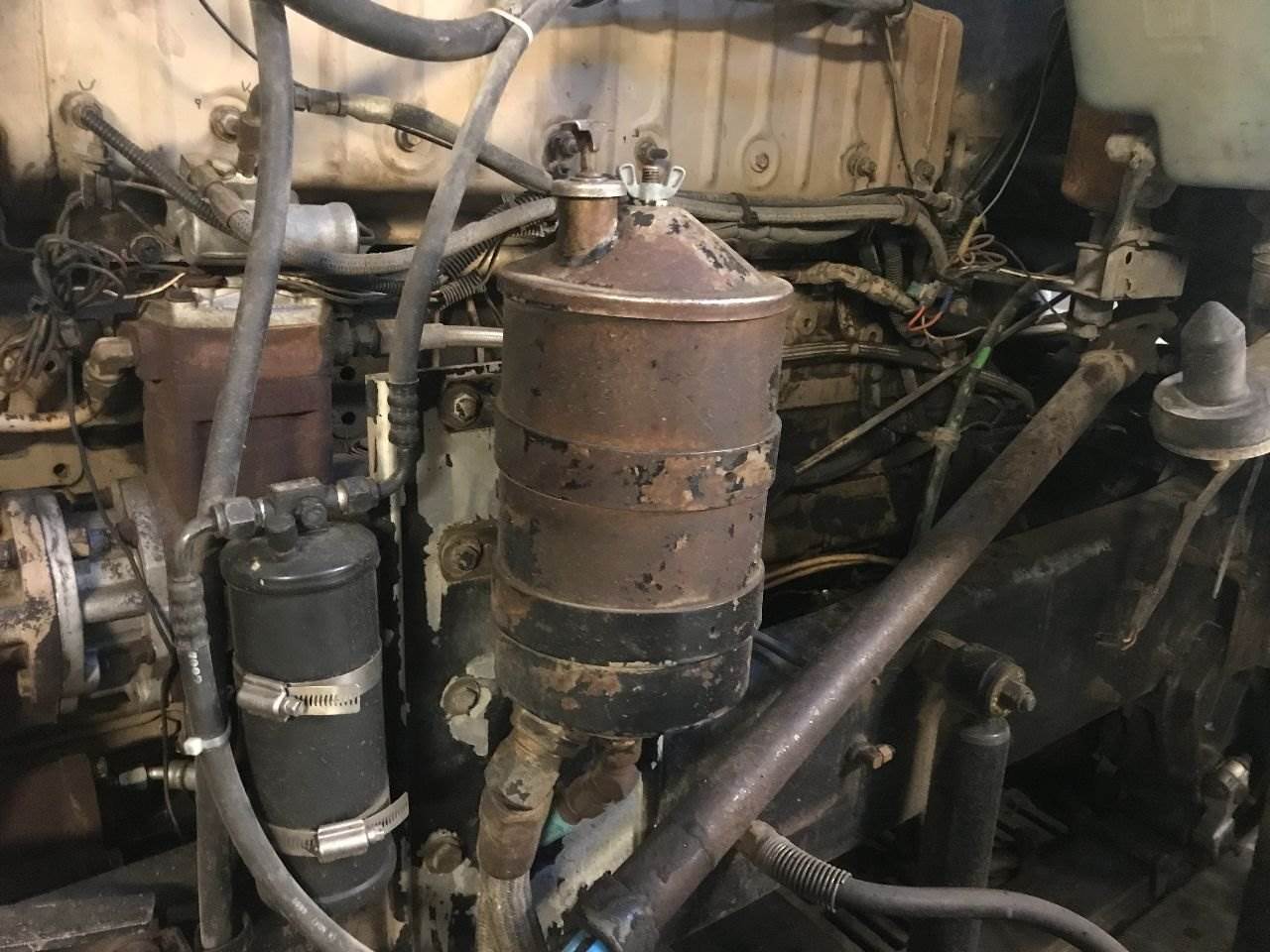 1988 Kenworth T800 Power Steering Reservoir For Sale Kansas City, MO