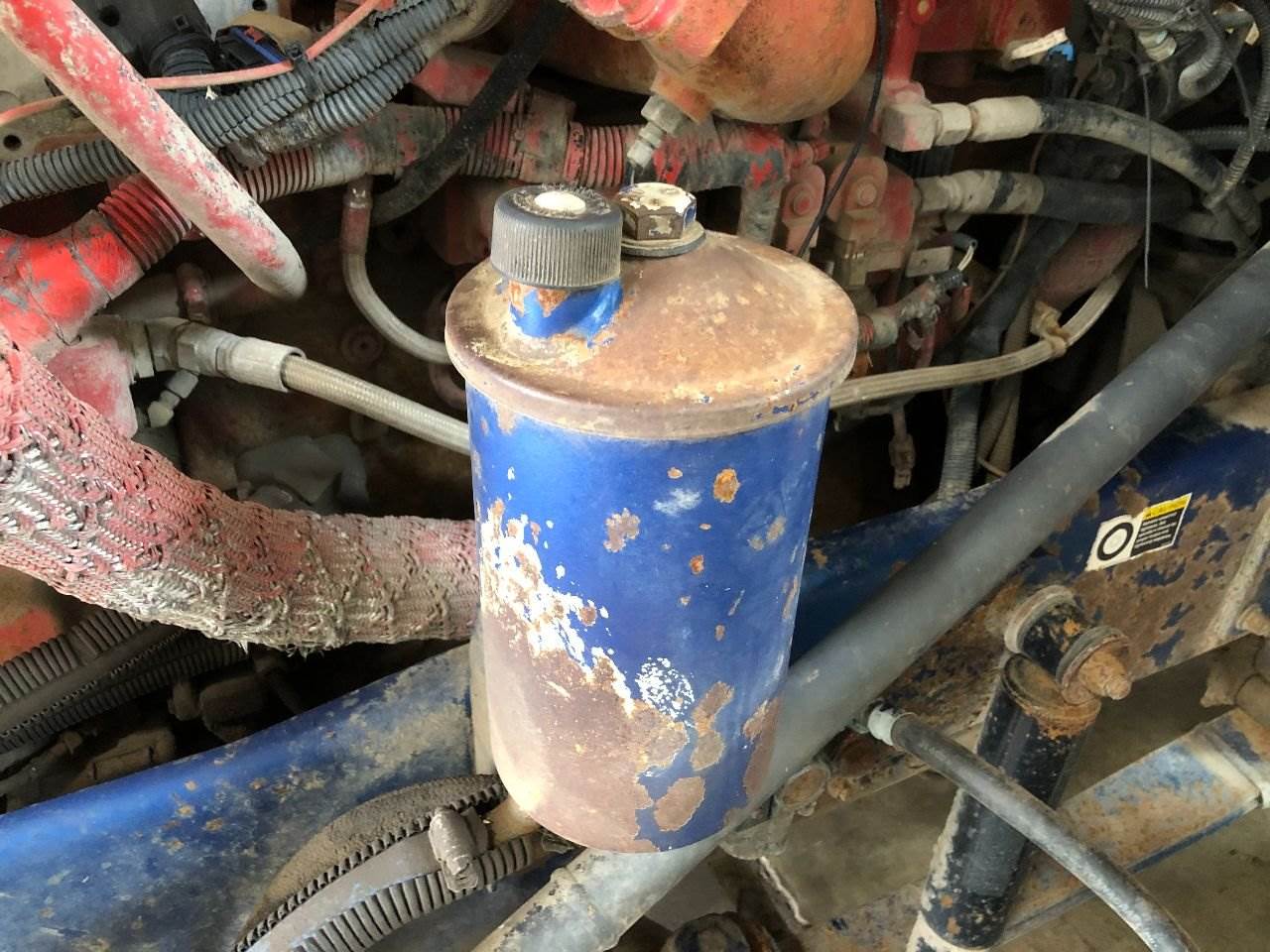 2005 Kenworth T800 Power Steering Reservoir For Sale Winimac, IN
