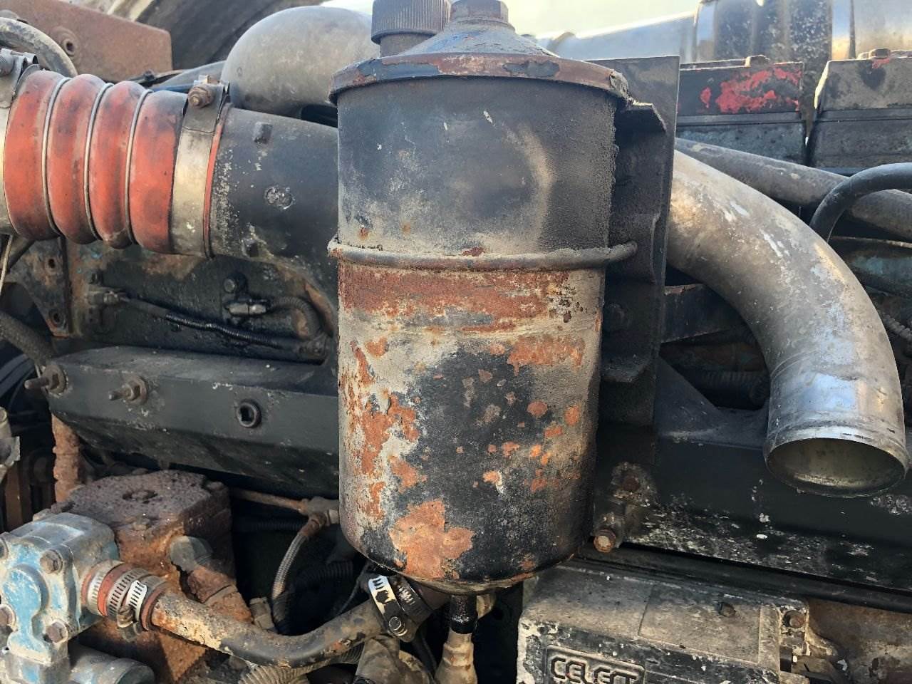 1999 Peterbilt 379 Power Steering Reservoir For Sale Spencer, IA