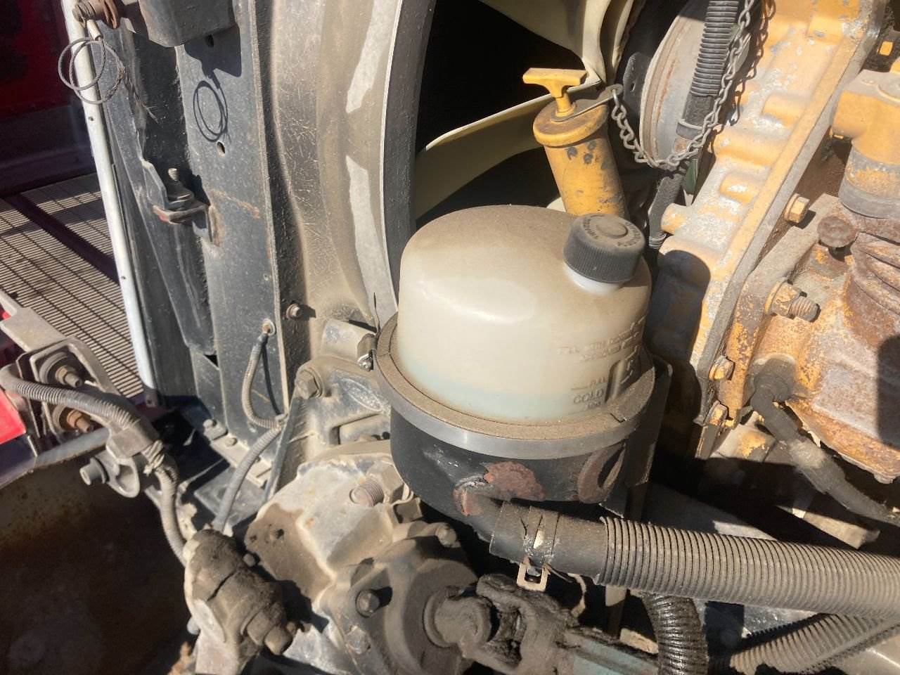 2006 Peterbilt 379 Power Steering Reservoir For Sale Kansas City, MO