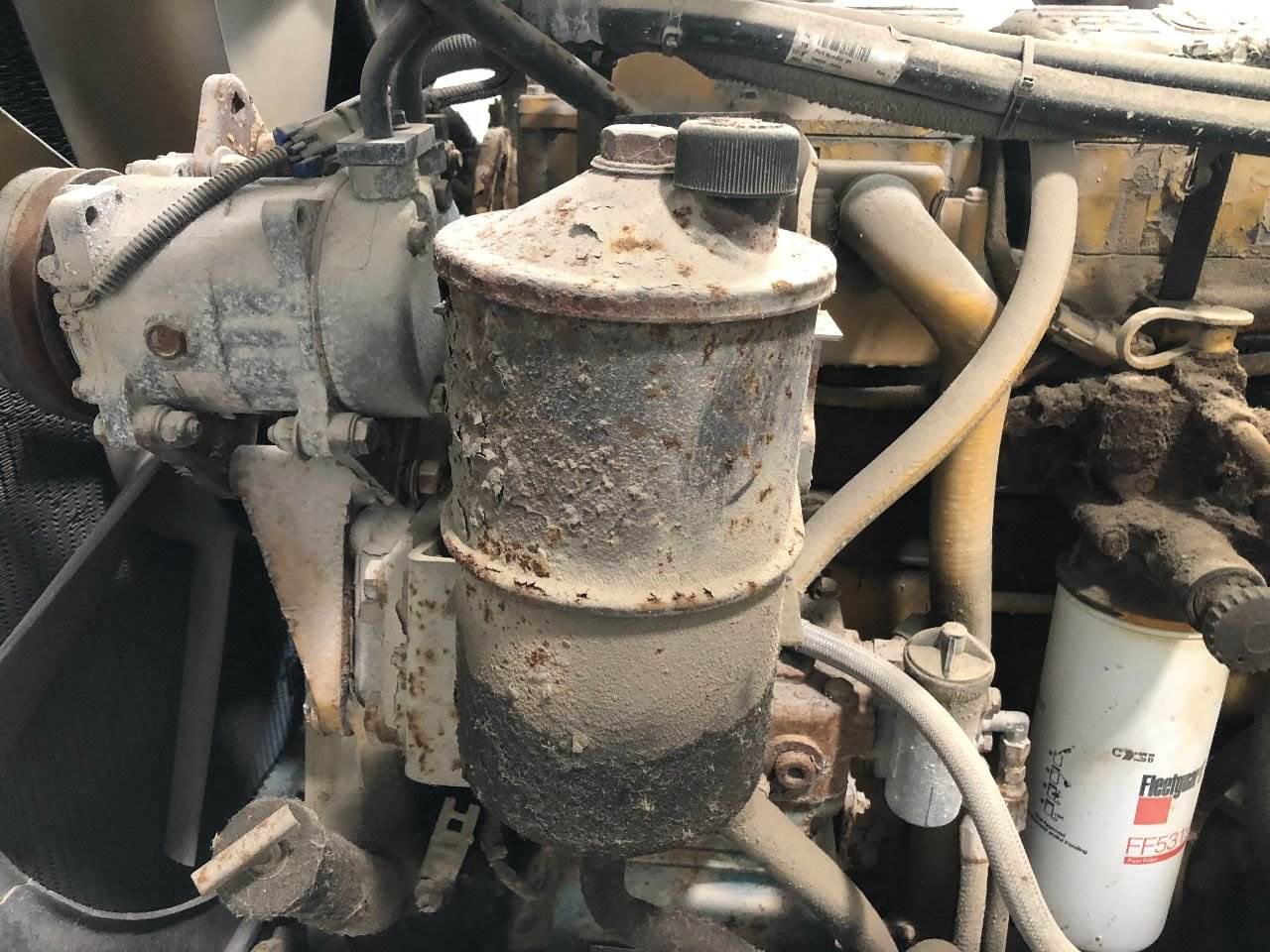 2001 Peterbilt 379 Power Steering Reservoir For Sale Winimac, IN