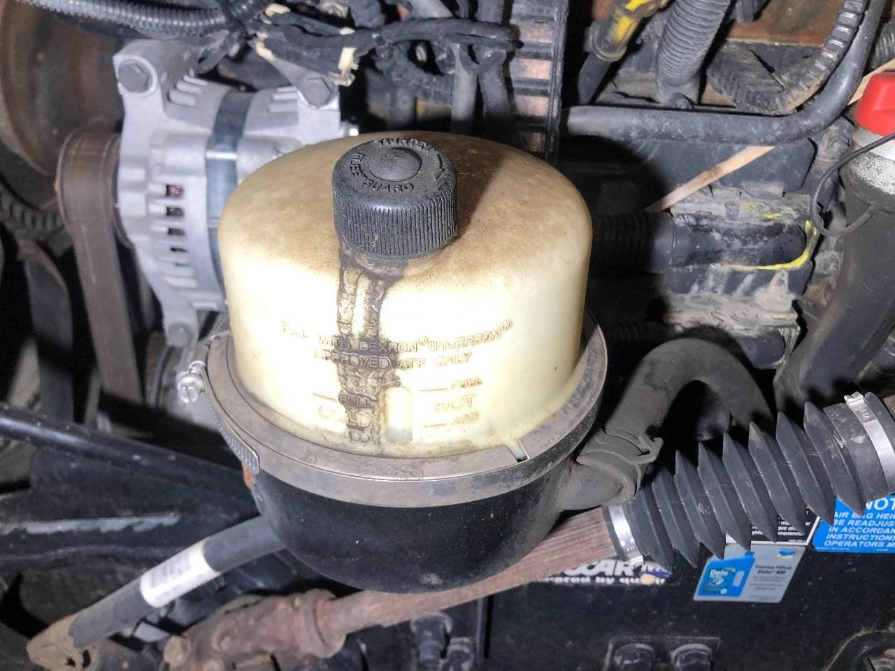 2015 Peterbilt 579 Power Steering Reservoir For Sale Sioux Falls, SD