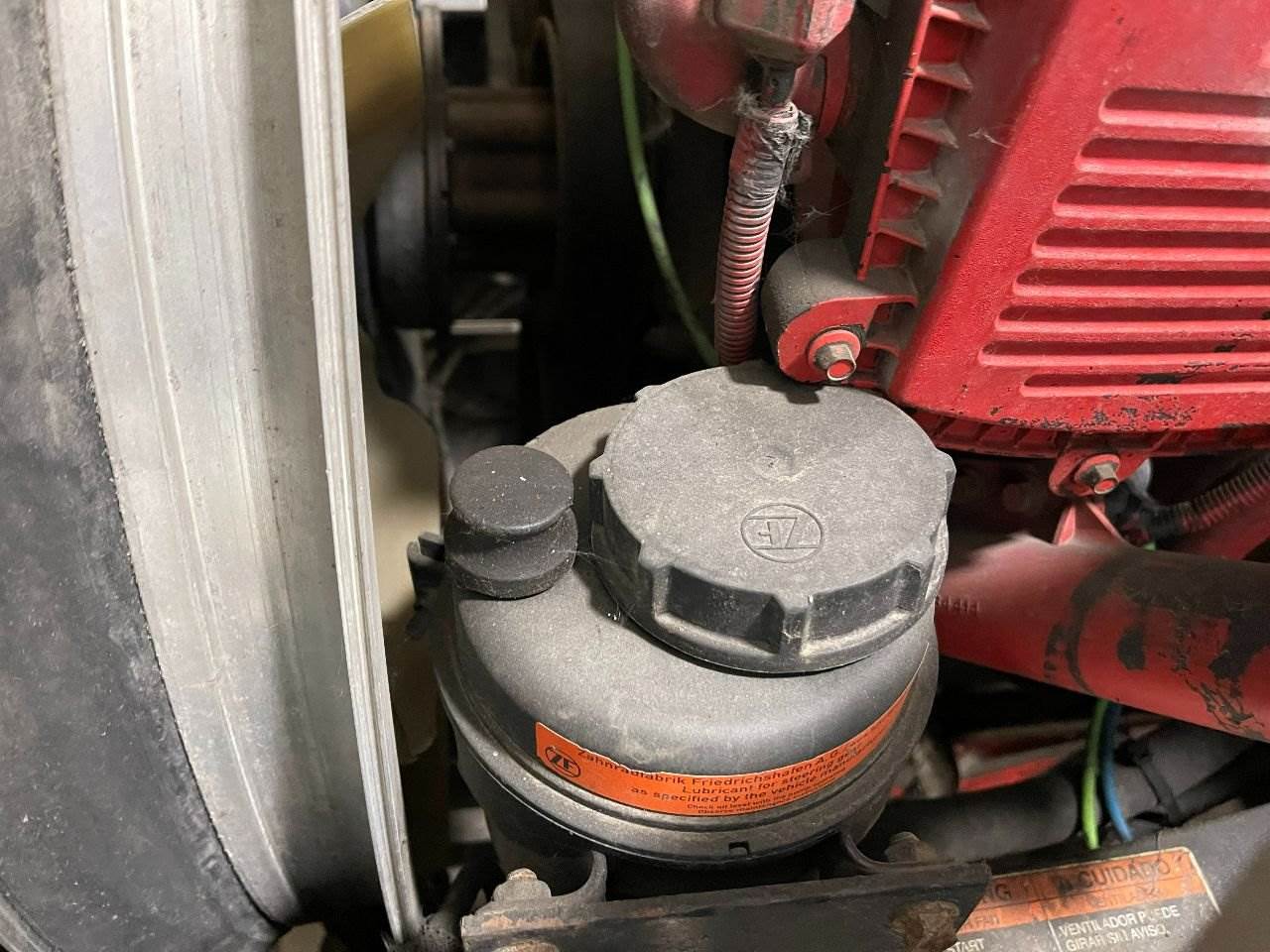 2010 Volvo VNL Power Steering Reservoir For Sale Winimac, IN