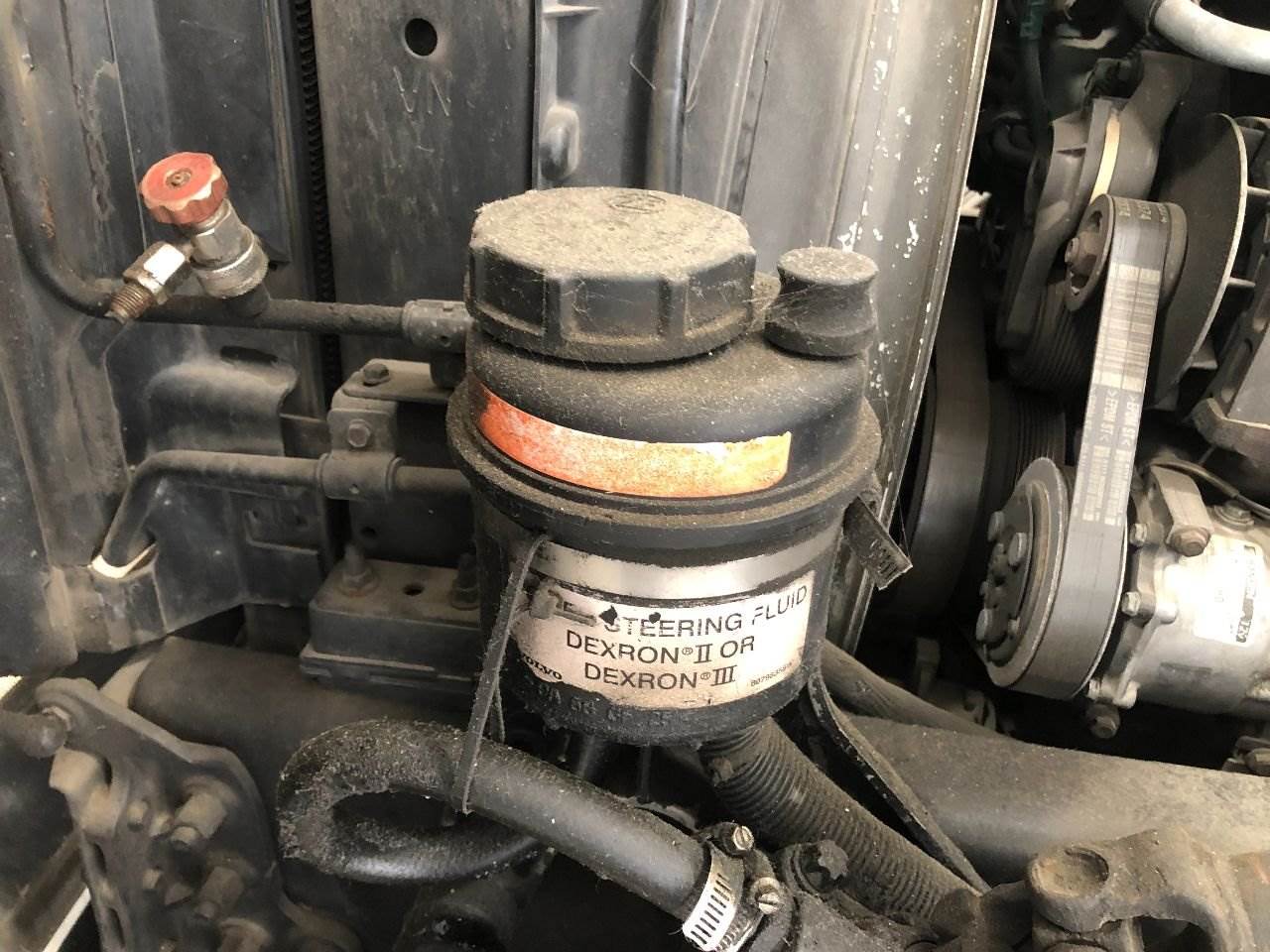 2007 Volvo VNL Power Steering Reservoir For Sale Winimac, IN