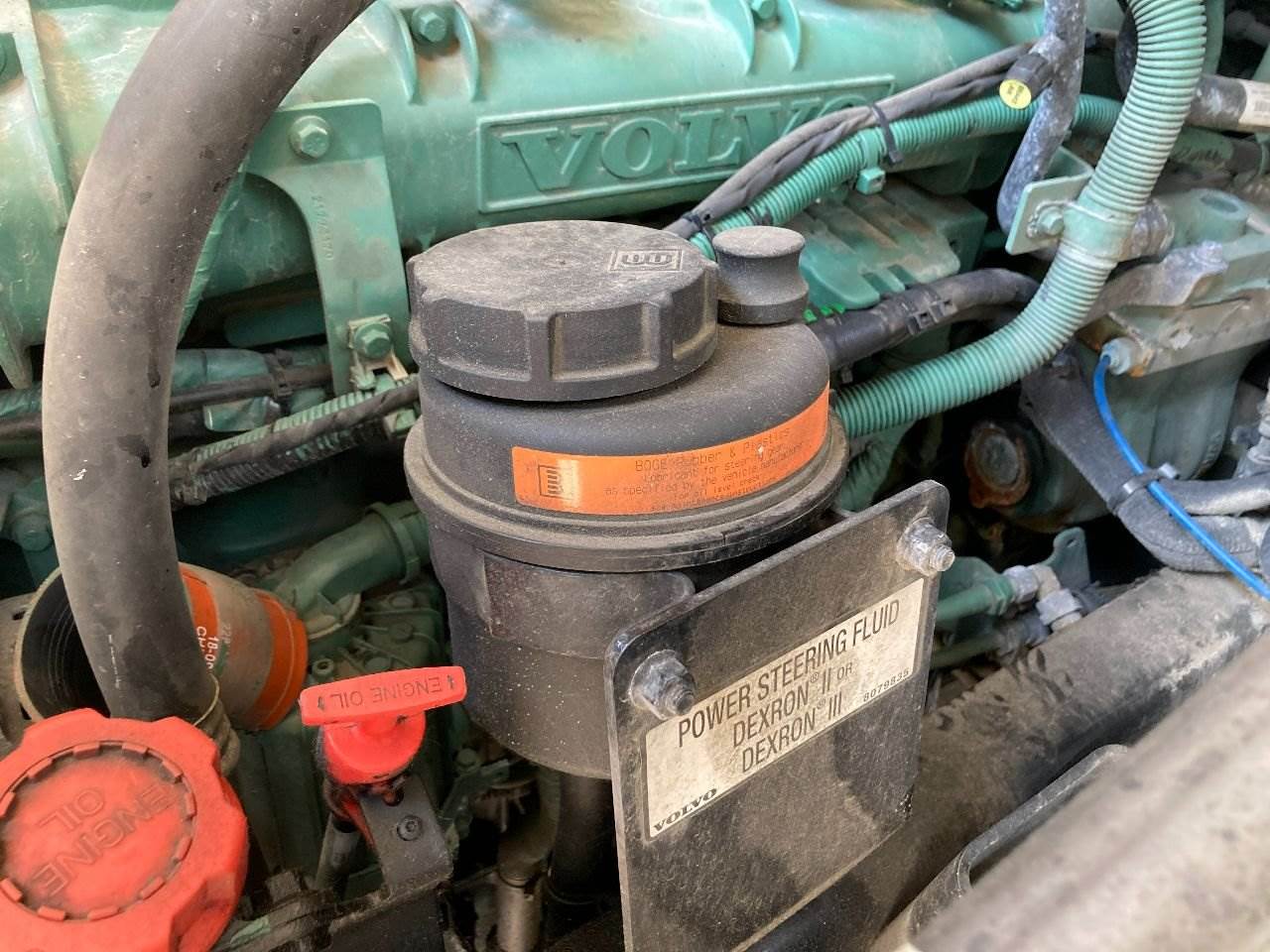 2019 Volvo VNL Power Steering Reservoir For Sale Winimac, IN