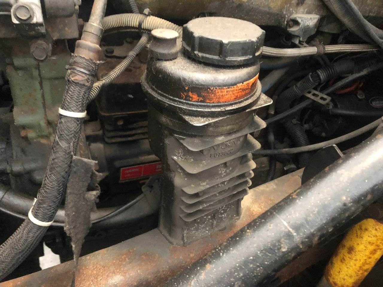 2001 Volvo VNL Power Steering Reservoir For Sale Council Bluffs, IA