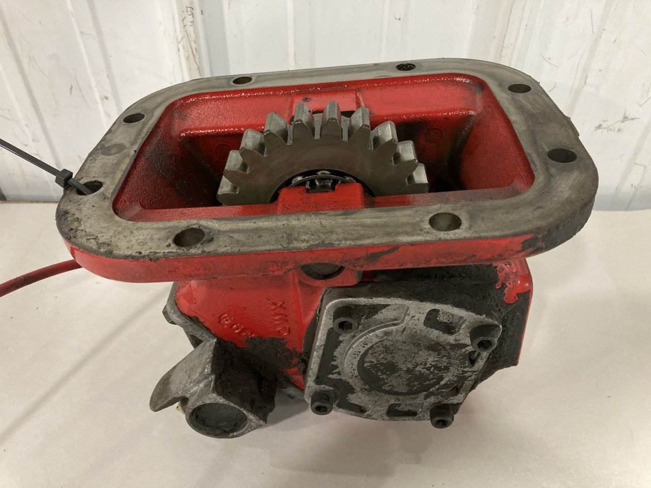 2012 Fuller RTLO18913A PTO for a Peterbilt 389 For Sale Winimac, IN 489XFAHXV3XD