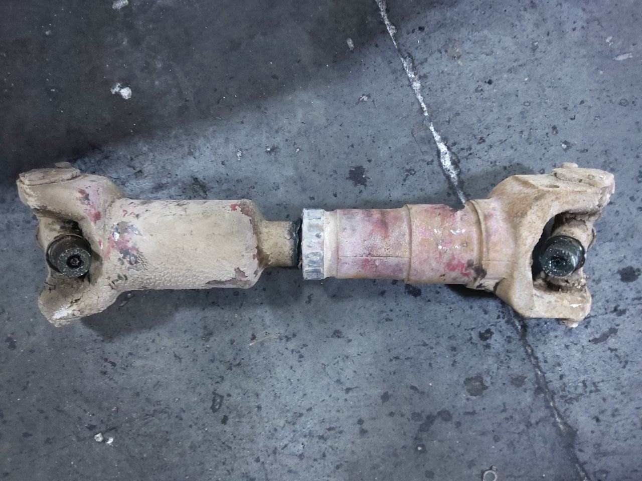 1991 ANY Rear Driveshaft for a Peterbilt 378 For Sale Kansas City, MO