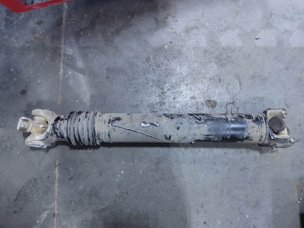 2022 ANY Rear Driveshaft for a Kenworth T880 For Sale Kansas City, MO