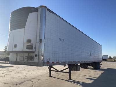 Great Dane 53 ft Reefer Trailer - Sliding Axle, Swing Door, Carrier