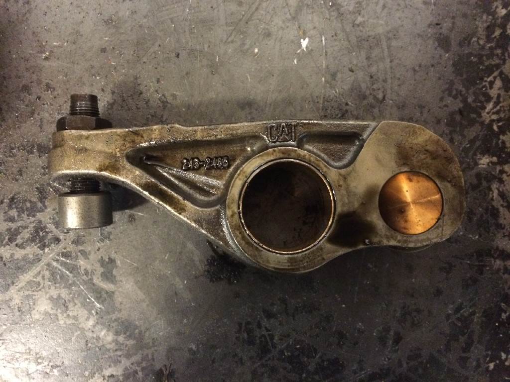 Caterpillar C15 Rocker Arm For Sale Des Moines, IA 2432465