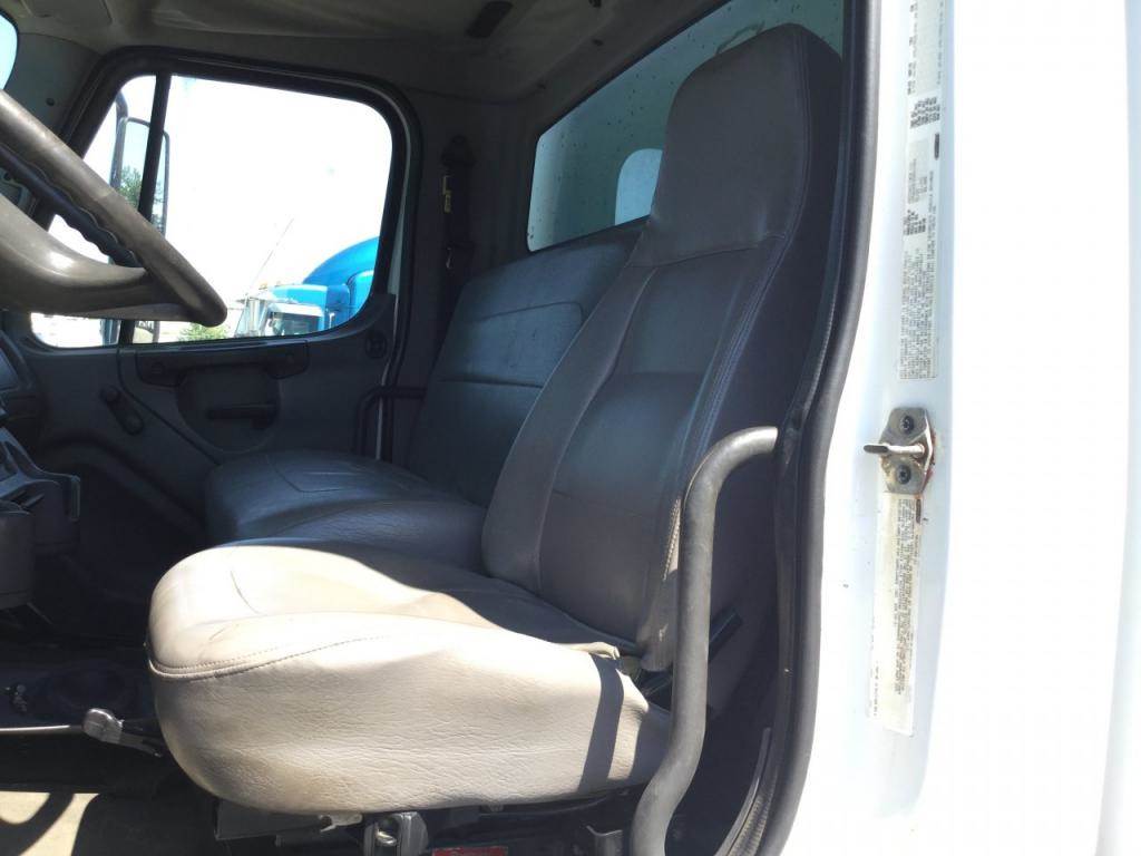 2005 Freightliner M2 100 Air Ride Seat For Sale Des Moines, IA