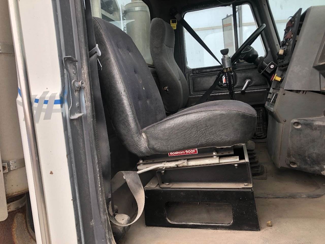 1993 Mack CH Seat For Sale Council Bluffs, IA 25279701