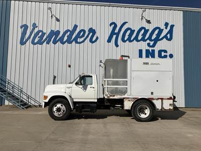 Ford F-800 Single Axle Sewer / Septic Truck - Cummins, 190HP, Automatic