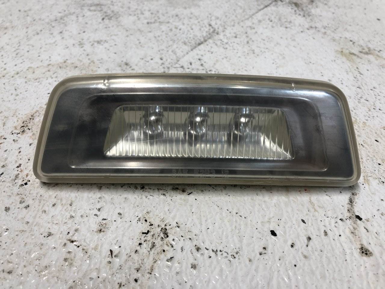 2017 Kenworth T680 Side Marker Lamp For Sale Spencer, IA 25142067